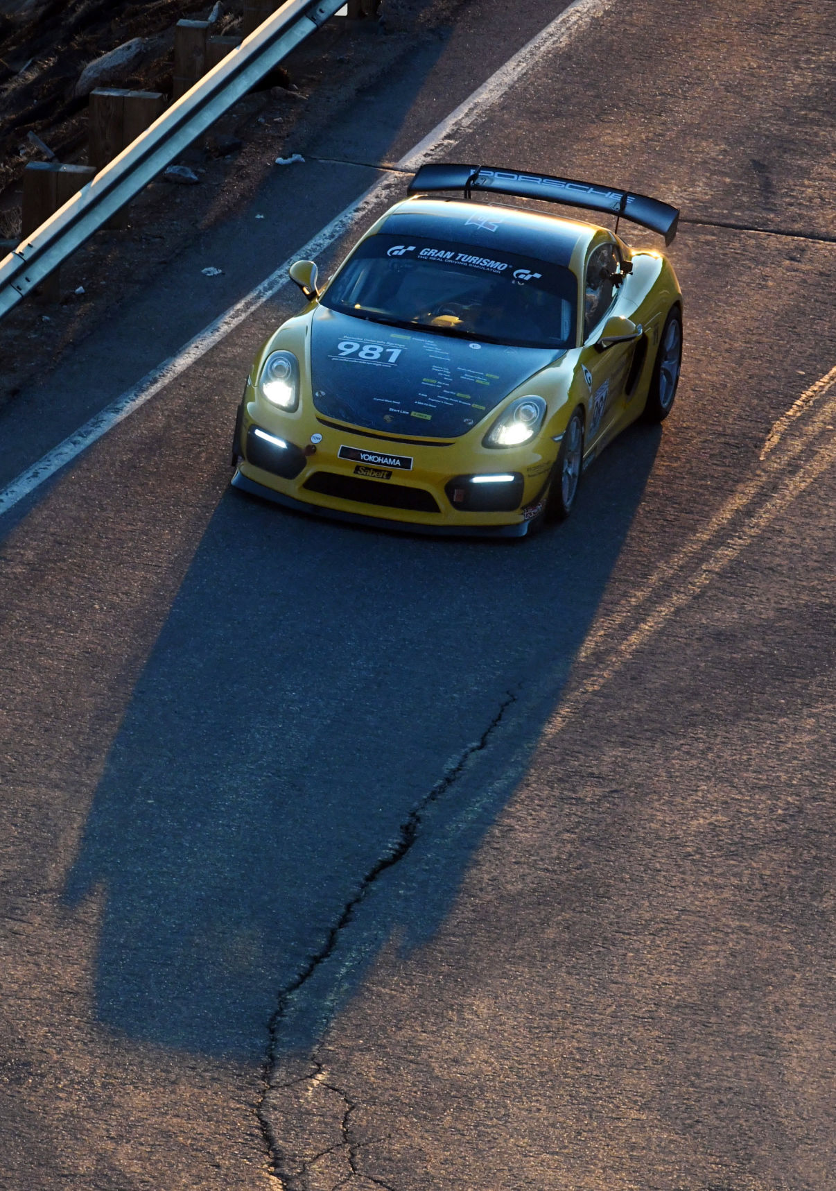 062619-news-hillclimb 3955 .jpg